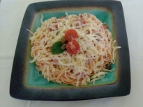 Спагети с печени чери домати и каперси 
