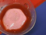 Желирано кисело мляко с ягодов сироп
