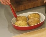 Печени картофи с плънка от кисело зеле