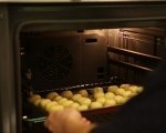 Печени маслини в тесто 8