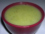 Студена крем супа от тиквички и авокадо