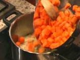 Морковена супа с царевица