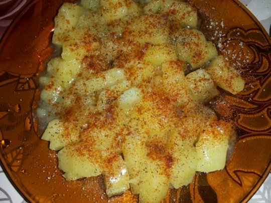 Варени картофи на фурна