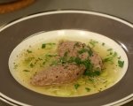 Пилешка супа с кнедли от дробчета   10