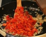 Кюфтета със сос от домати и печени чушки 5