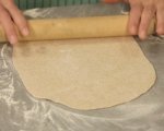Плоски хлебчета с ароматна плънка 5