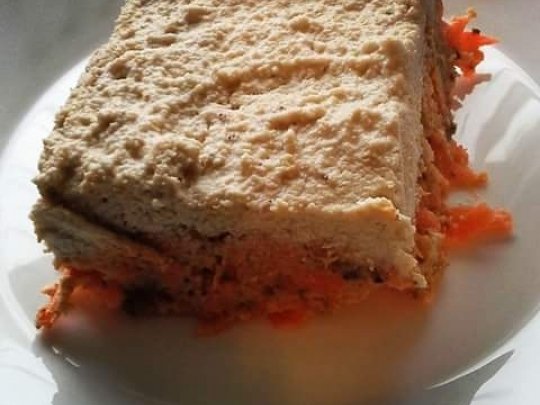 Сурова морковена торта