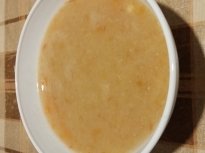 Крем супа от нахут и царевица