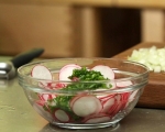 Картофена салата с репички и целина 4