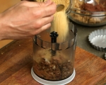Орехови тарталети с кокосов крем
