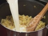 Млечна картофена супа с девесил 3