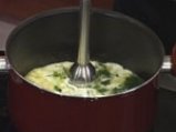 Студена лятна супа с тиквички и кисело мляко 4