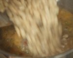 Супа от боб с паста и спанак 6