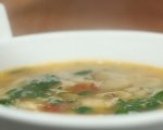 Супа от боб с паста и спанак 9