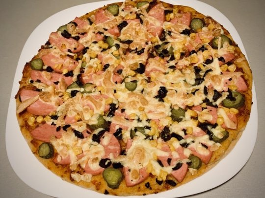 Пица с типово и пълнозърнесто брашно