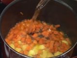 Морковена супа с джинджифил и авокадо