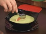 Студена супа с тиквички и авокадо 4
