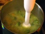 Супа от броколи и сирене 