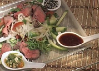 Тайландска салата с телешко месо