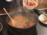 Пъстърва с рагу от домати и два соса 5