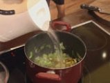 Супа от зелени маслини и праз 3