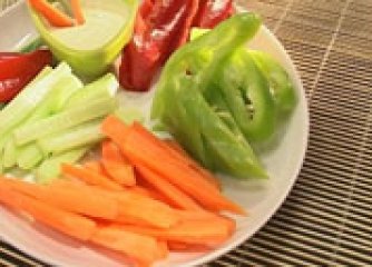 Зеленчуково плато с къри дип