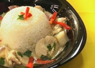 Тайландско пилешко къри