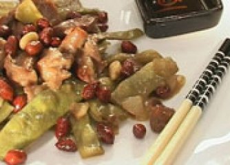 Свинско със зелен фасул по китайски