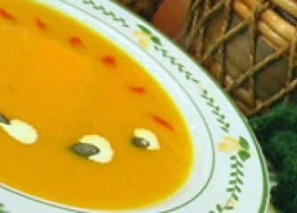 Тиквена супа с къри