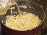 Свински гърди със сладко-кисело баварско зеле и картофи с коричка 6