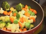 Пангасиус със спанак и зеленчуци на пара 5