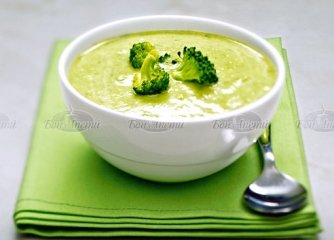 Крем супа от броколи и тиквички 