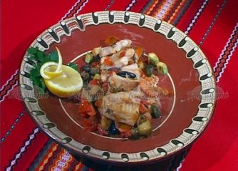 Бяла риба със зеленчуци в български стил