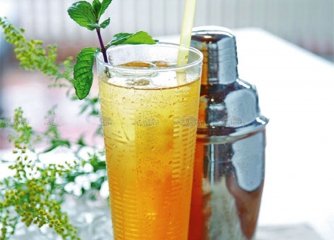 Чаена напитка „Ледена свежест“