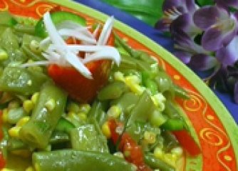 Царевична салата със зелен фасул