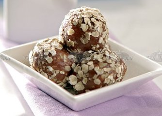 Шоколадови топчета с овесени ядки
