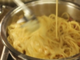 Спагети „Карбонара“ със сметана 5