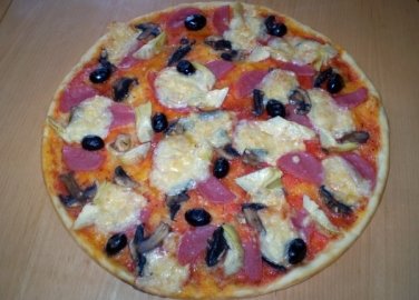 Пица "Капричоза"