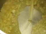 Крем супа от броколи с лешници и сирене