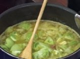 Супа от зелени домати с къри