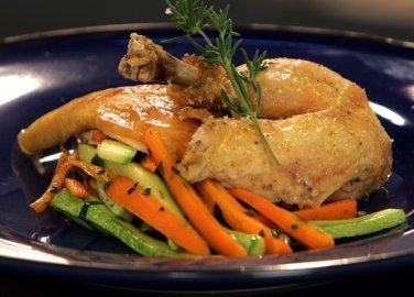 Пикантно пиле в сол със зеленчуци