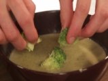 Супа от броколи и шамфъстък  6