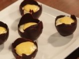 Шоколадови яйца с крем 8