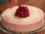 Малинова торта 9