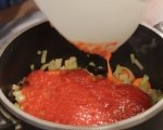 Рибена супа с домати и маслини 2