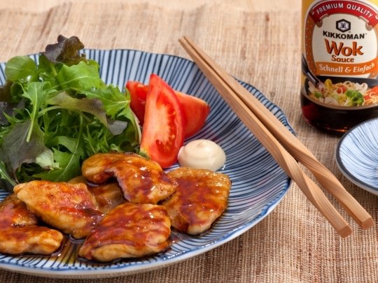 Пикантно пиле с японски соев сос